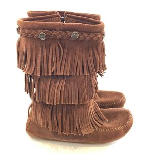Minnetonka Kids 3-Layer Fringe Boot